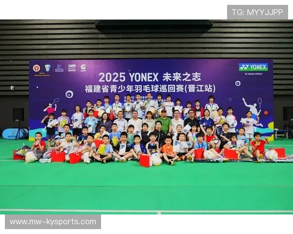 国际羽毛球巡回赛在赛事中设置青少年观察名额扶持潜力选手，2021羽毛球青少年比赛